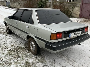 Авто Toyota Carina E 1984 № 8446239