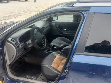 Авто Renault Laguna 2002 № 8446260