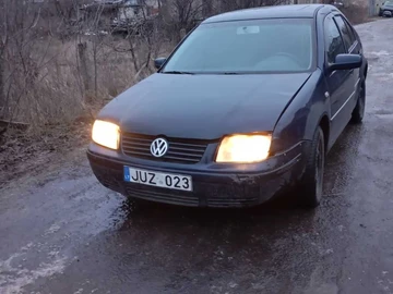 Авто Volkswagen Jetta 2003 № 8446345