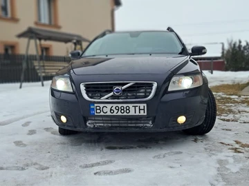 Авто Volvo V50 2008 № 8446370