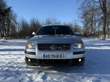 Авто Volkswagen Passat Sedan 2003 № 8446445