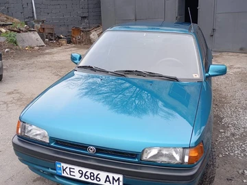 Авто Mazda 323 1995 № 8446522