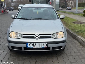 Авто Volkswagen Golf 2001 № 8446596