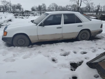Авто Mercedes 200 1985 № 8446665