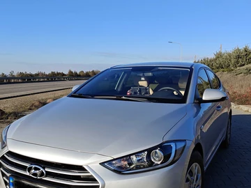 Авто Hyundai Elantra 2016 № 8446680