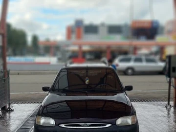 Авто Ford Escort 1995 № 8446763