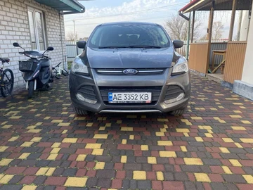 Авто Ford Escape 2014 № 8446780