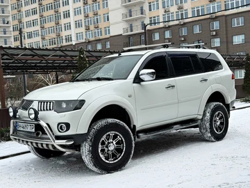 Авто Mitsubishi Pajero Sport 2011 № 8446892