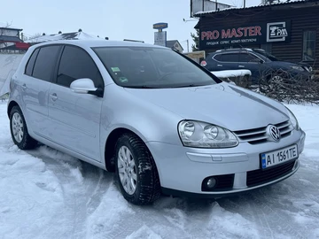 Авто Volkswagen Golf 2004 № 8446906