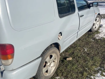Авто Volkswagen Caddy 2001 № 8447084