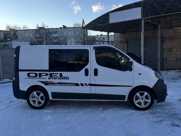 Авто Opel Vivaro 2002 № 8447283