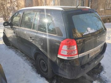 Авто Opel Zafira 2009 № 8447433