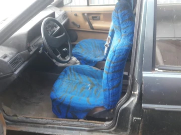 Авто Volkswagen Passat Hatchback 1986 № 8447555