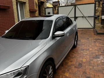 Авто Volkswagen Jetta 2011 № 8447557