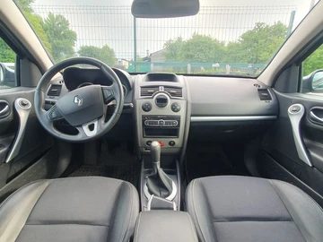 Авто Renault Megane 2004 № 8447603
