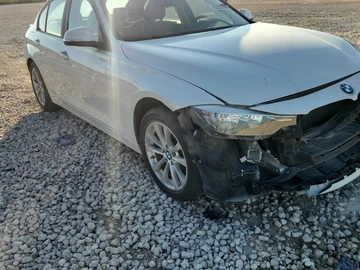 Авто BMW 3 Серия 2017 № 8447717