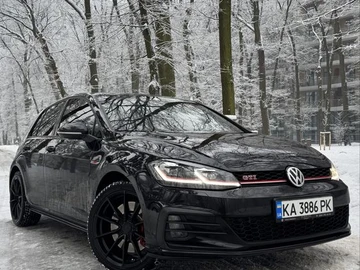 Авто Volkswagen Golf 2020 № 8448517