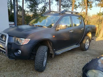 Авто Mitsubishi L 200 2010 № 8448642