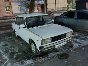 Авто ВАЗ 2105 1983 № 8448799