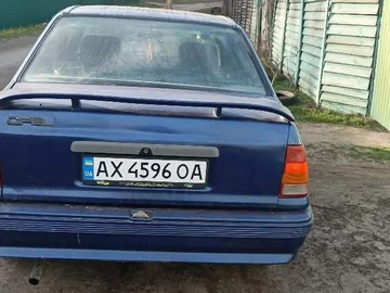 Авто Opel Kadett 1988 № 8448810