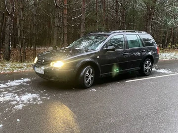 Авто Volkswagen Golf 2002 № 8448974