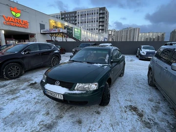 Авто Volkswagen Passat Sedan 2001 № 8449217