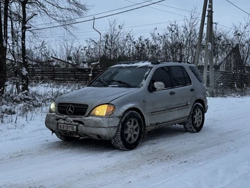Авто Mercedes Ml Серия 2001 № 8449218