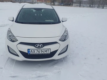 Авто Hyundai I30 2013 № 8449233