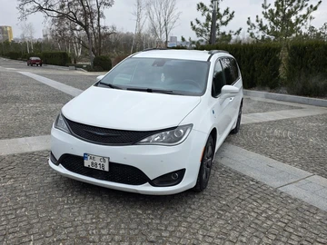 Авто Chrysler Pacifica 2019 № 8449248