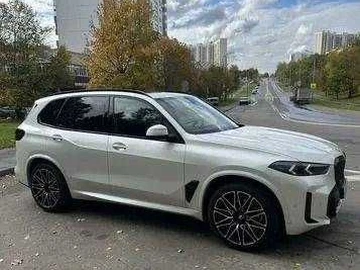 Авто BMW X5 2023 № 8449724