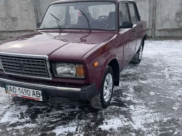 Авто ВАЗ 2107 2005 № 8449924