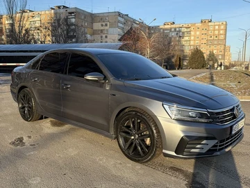 Авто Volkswagen Passat Sedan 2018 № 8450170