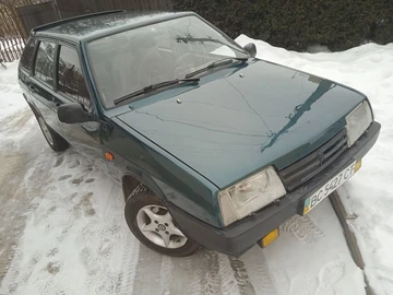 Авто ВАЗ 2109 1998 № 8450204