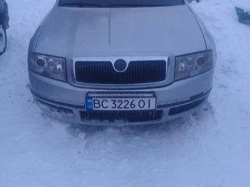 Авто Skoda Superb 2003 № 8450410