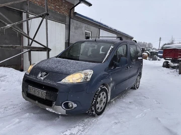 Авто Peugeot Partner 2010 № 8450741
