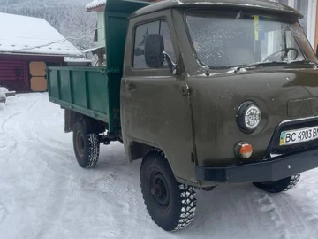 Авто УАЗ 3303 1986 № 8451102