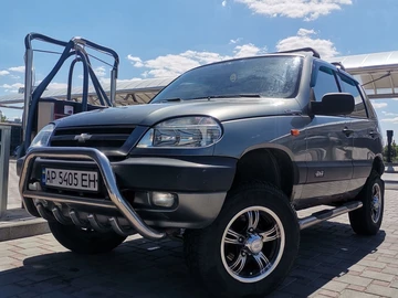 Авто Chevrolet Niva 2007 № 8451213