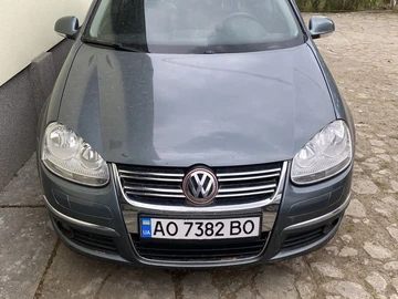 Авто Volkswagen Jetta 2009 № 8451306