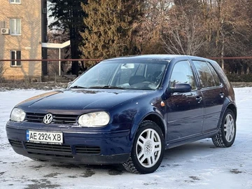 Авто Volkswagen Golf 2002 № 8451435