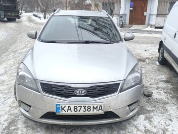 Авто KIA Cee X27 D 2012 № 8451496