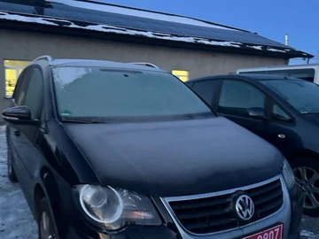 Авто Volkswagen Touran 2009 № 8451681