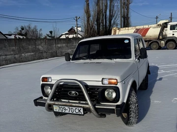 Авто ВАЗ 2121 1993 № 8451769