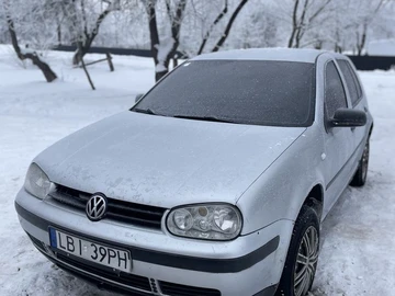 Авто Volkswagen Golf 2002 № 8451908