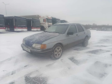 Авто Ford Sierra 1988 № 8452002