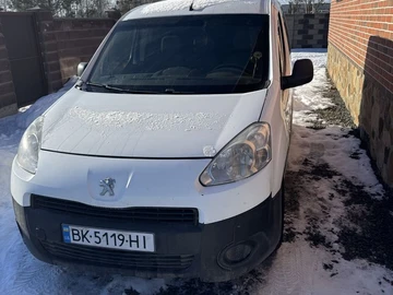 Авто Peugeot Partner 2014 № 8452571