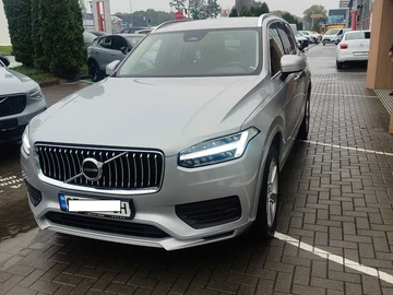 Авто Volvo Xc90 2022 № 8452608
