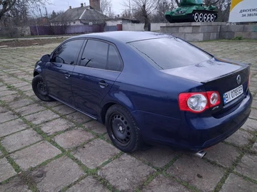 Авто Volkswagen Jetta 2007 № 8452625