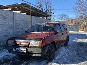 Авто ВАЗ 2109 1994 № 8452664