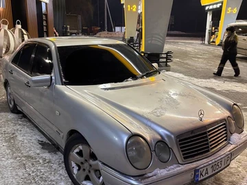 Авто Mercedes 200 1997 № 8452667