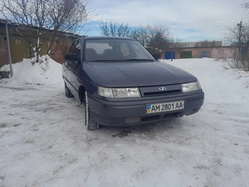 Авто ВАЗ 2110 2001 № 8452670